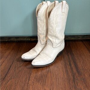 Laredo Cream Western Boots